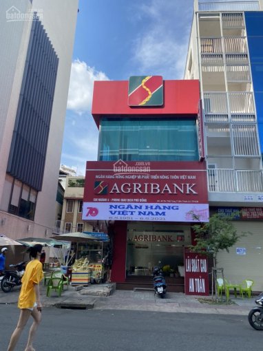 Bán nhà mặt tiền đường Trần Quang Khải, Quận 1, CN: 150m2. Giá bán chỉ 200 triệu/m2 (rẻ hơn HXH)