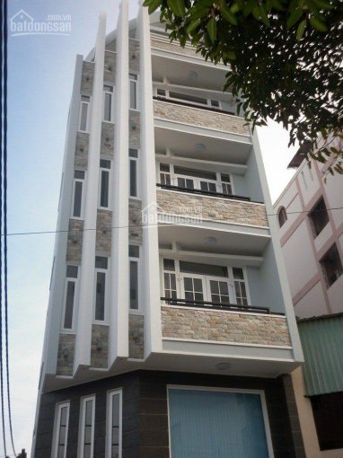Bán căn góc 2 mặt tiền đường Nguyễn Thái Bình, Phường Nguyễn Thái Bình, Quận 1 DT: 5mx18,25m (NH)