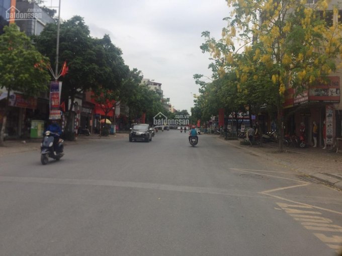 Cần bán gấp căn nhà 4 tầng siêu kinh doanh mặt phố Ngô Xuân Quảng, Trâu Qùy