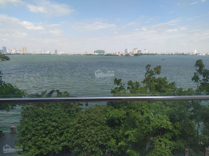Bán biệt thự mặt phố Nguyễn Đình Thi, view hồ, gara ô tô, kinh doanh đỉnh, 400m2, MT 27m, 101 tỷ
