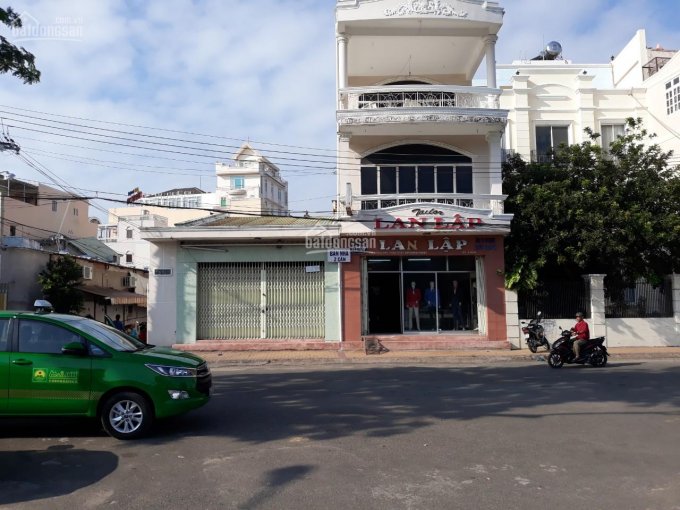 Chính chủ bán 2 căn nhà liền kề 2 mặt tiền 12m đường Trưng Nhị chính và Cống Quỳnh, TP Phan Thiết