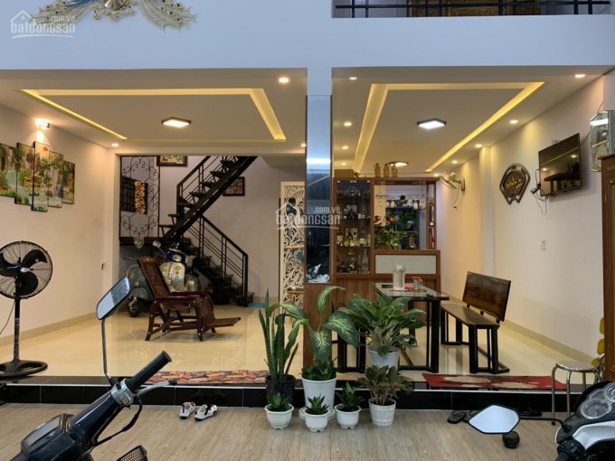 Bán nhà đẹp mặt tiền đại lộ Nguyễn Tất Thành thích hợp vừa ở vừa kinh doanh LH: 0898.368.999