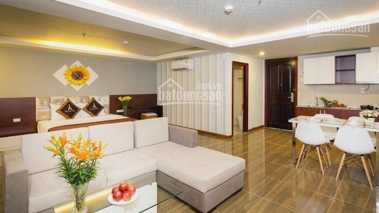 Bán khách sạn 4 sao đường Trần Phú, Nha Trang, giá rẻ 30% so với thị trường
