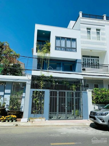 Bán nhà 3 tầng mới mặt tiền đường Lam Sơn - TP Nha Trang