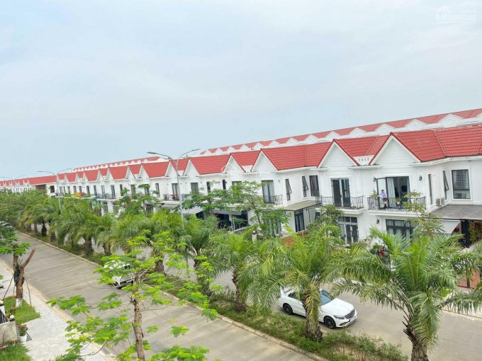 Shophouse 2 mặt tiền trục 60m Royal Park, đối diện Eco Garden, hàng hiếm giá tốt