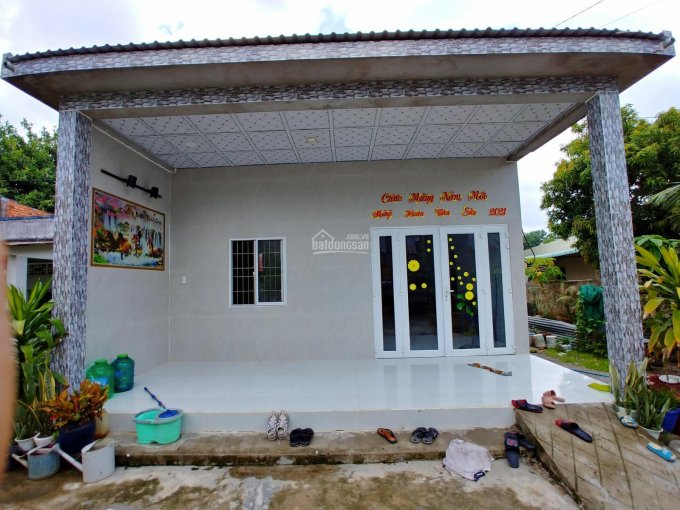 Bán nhà đất mặt tiền QL 80, tặng nhà cấp 4 kiên cố 3PN + 1PK + 1PT + 1 bếp và 1 WC