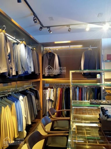 Nhà mặt phố Nguyễn Văn Cừ 80m2 x  3 tầng, mặt tiền 4.5m, kinh doanh vô đối, 18.8 tỷ