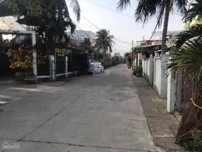 Chính chủ bán nhà căn góc 2 mặt tiền gần biển và sân bay, Bùi Thị Xuân, p. Phú Đông, TP. Tuy Hoà