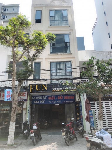 Cần bán nhà 3 tầng mặt tiền đường Hoàng Diệu ngay trung tâm thành phố Đà Nẵng