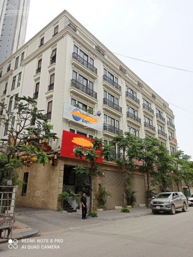 Bán nhà 6T nổi, mặt phố Trần Bình - Nguyễn Hoàng 105m2 full nội thất, thang máy, hầm. LH 0936586758