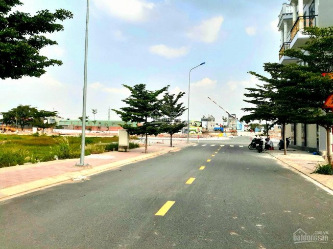 Chính chủ bán lô đất lốc A1 hướng Đông dự án Phú Hồng Khang giá rẻ 1,850 tỷ