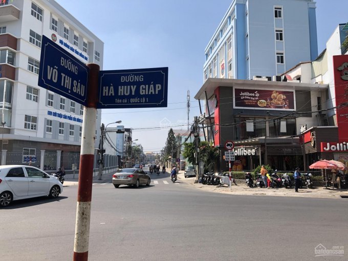 Bán nhà phố Joliibee góc ngã 4, 2 mặt tiền đường Hà Huy Giáp và Võ Thị Sáu, TP. Biên Hòa, 187,8m2