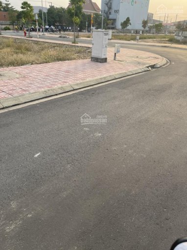 Đất đẹp dự án có sổ, MT đường 743, Thuận An Bình Dương 85m2 sổ hồng riêng LH 0901647430
