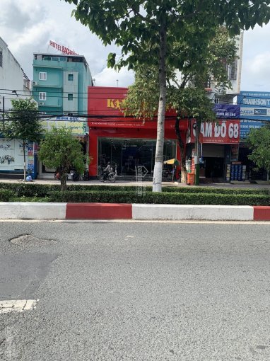 Cần bán nhà mặt tiền đường Đồng Khởi, đối diện BV đa khoa Đồng Nai, DT 8,4x24m, giá 29 tỷ