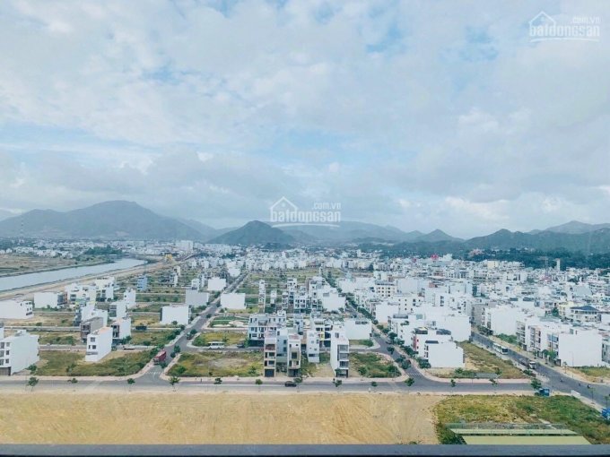 Bán nhanh lô đất đường Số 8 rộng 20m, KĐT LHP 2