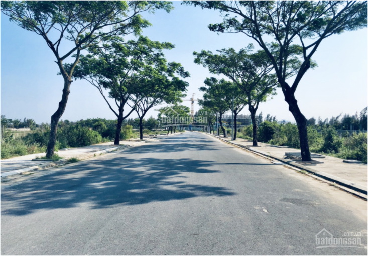 Vỡ nợ bán rẻ vài lô đất biển view sông nằm đường biển Đà Nẵng về Hội An, sát FPT và One World