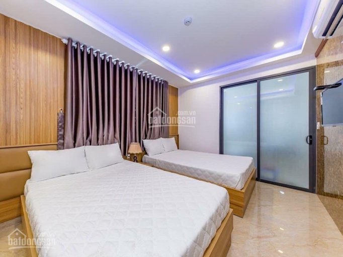 Bán khách sạn 2 mặt tiền cách biển 100m Nguyễn Biểu - 8 tầng 20 phòng mới xây giá 22 tỷ