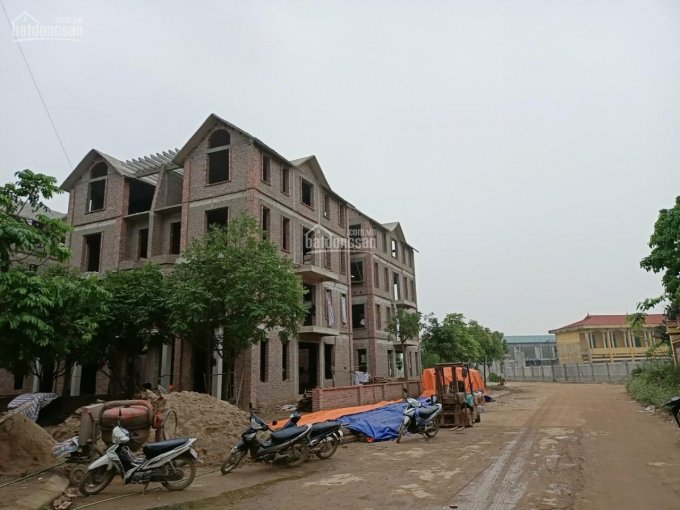 Bán lô Shophouse dự án khu đô thị Tiến Phong Mê Linh, DT 100m2, tiện kinh doanh, giá 24tr/m2