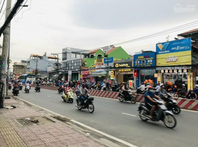 Bán nhà 4 lầu mặt tiền Huỳnh Tấn Phát, P. Tân Thuận Đông, Q7. DT: 5x26m khu vực nhiều ngân hàng