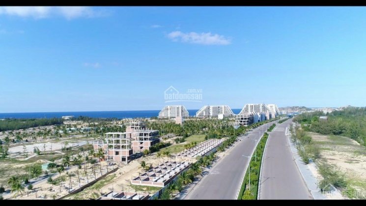 Cần bán lô đất 108m2 trong khu đô thị FLC Luxcity Quy Nhơn, giá đất 10.5 triệu/m2 LH 0902667084