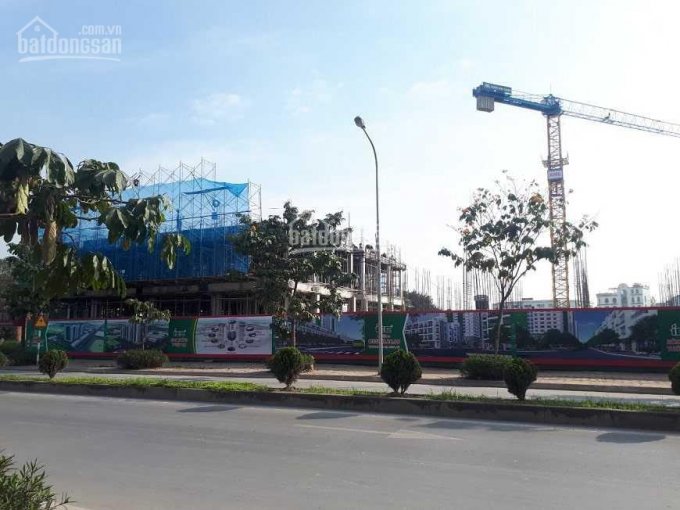 Bán đất phân lô KDT Tứ Hiệp, Thanh Trì 96m2, ô tô, vỉa hè rộng, giá 6.4 tỷ. LH 0904537729