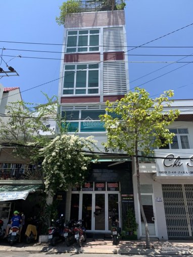 Bán khách sạn Nha Trang để lại nội thất, mặt tiền đường Cửu Long, LH: 0901787103