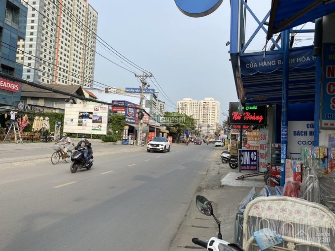 Bán nhà mặt tiền đường Nguyễn Duy Trinh, Quận 2 Phường Bình Trưng Tây, TP Thủ Đức, DT 11 x 30m