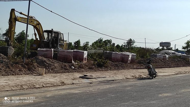 Tôi cần bán miếng đất cách KCN Nhơn Trạch, Đồng Nai, chỉ 1km cách đường 25C chỉ 500m ai cần liên hệ
