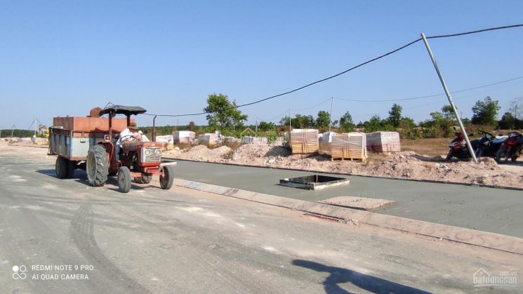 Tôi cần bán miếng đất cách KCN Nhơn Trạch, Đồng Nai, chỉ 1km cách đường 25C chỉ 500m ai cần liên hệ