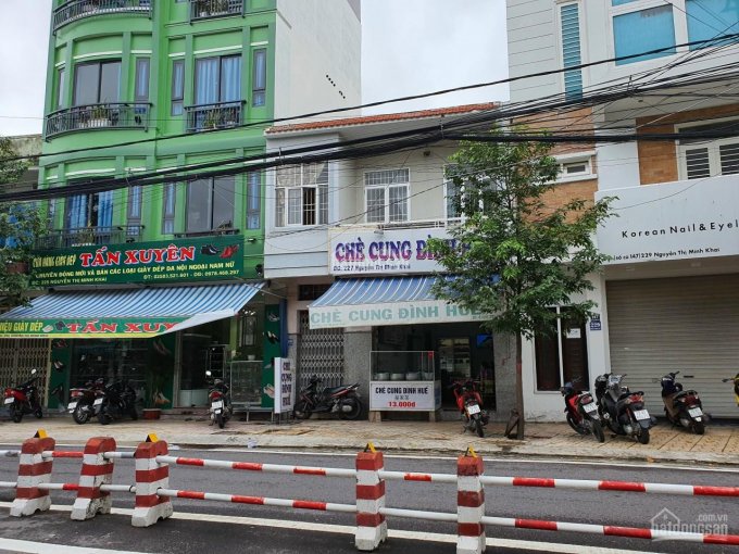 Bán nhà mặt tiền đường Nguyễn Thị Minh Khai, trung tâm TP Nha Trang