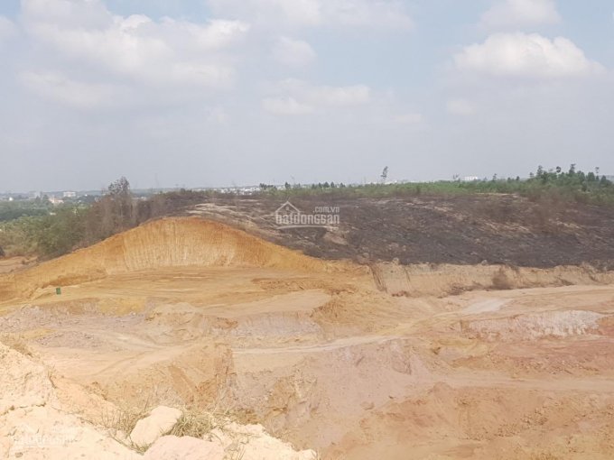 Bán đất đồi sỏi khai thác làm nền đường ở Biên Hoà, Đồng Nai, 45000m2, 4.5 ha, giá 95 tỷ