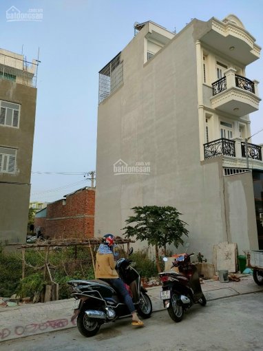 Bán lô đất 57,2m2, thuộc hẻm đường 175