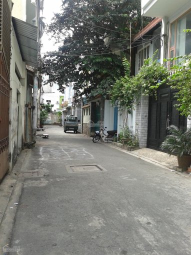 Bán nhà hẻm xe hơi, cách Mặt Tiền Nguyễn Đình Chiểu 15m, Q3. 4 lầu, giá 6 tỷ thương lượng