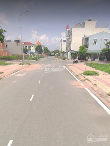 Ngân hàng VIB thanh lí gấp lô đất KDC Việt - Sing, trục D1, 100m2, SHR, Lh 0795943708