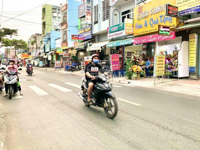 Mặt tiền 16m: Đường Văn Cao (4x17m) 2 lầu. Vị trí gần chợ Tân Hương, không lỗi - giá 12 tỷ TL