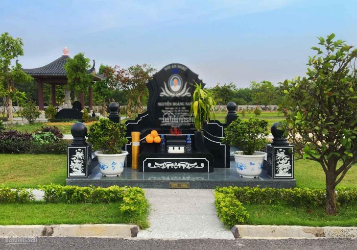 Bán mộ gia tộc, chính chủ Công viên Vĩnh Hằng, giá cả hấp dẫn. Liên hệ 090.9299.007
