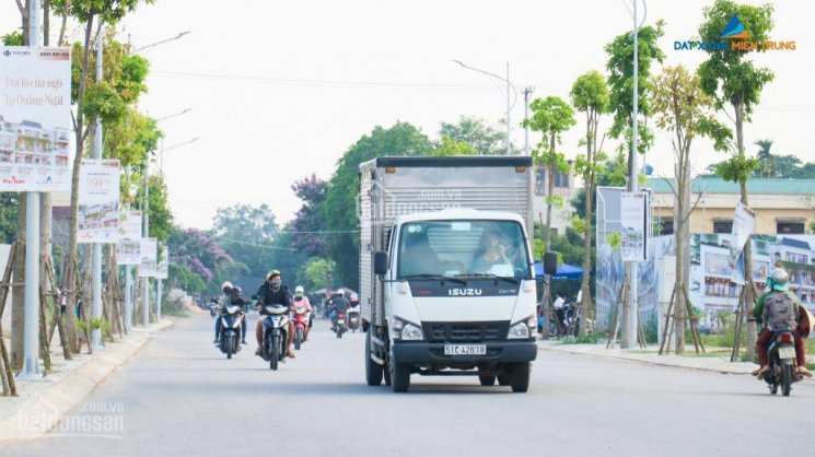 Bán đất mặt tiền đường Nguyễn Công Phương trung tâm TP Quảng Ngãi, chỉ 16 tr/m2. Sổ đỏ có sẵn