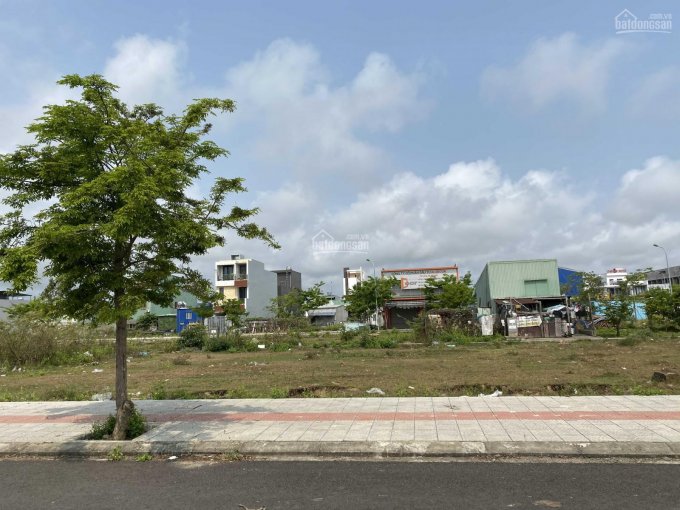 Biệt thự ven sông Phú Mỹ An, hướng Đông view biển
