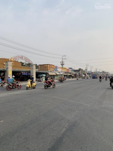Chính chủ gửi bán lô đất mặt tiền ĐT 743 thuộc KDC PHú Hồng Thịnh 8, gần chợ Phú Phong