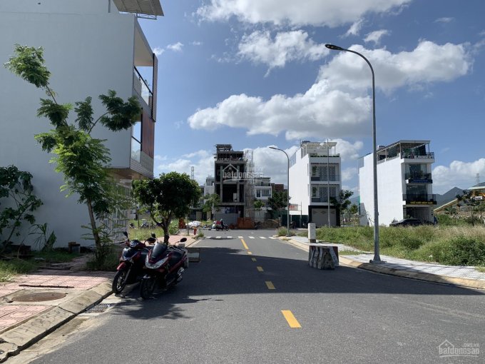 Bán đất khu đô thị Hà Quang 2 (LHP2) Nha Trang, DT 100m2 hướng tây - Giá 28,5 tr/m2 bao phí ép cọc