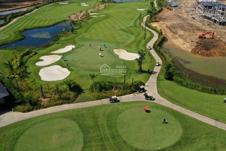 Nhượng gấp 2 suất nội bộ đặc biệt duy nhất đối diện sân golf West Lakes giá từ 450tr