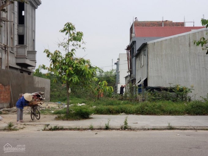 Bán lô đất mặt tiền Nguyễn Văn Đào (vịt Thuận), TP Huế