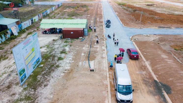 Cần bán nhanh lô đất 5x20m, kế bên UBND xã Tân Phước, cách TP Đồng Xoài 5km, NH hỗ trợ 50%
