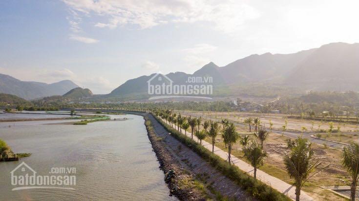 Biệt thự view Sông Tắc giáp đường Phong Châu, gần nhà hàng ẩm thực - DT: 253m2 - Giá 15 triệu/m2