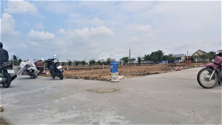Bán lô đất 4.6m x 26m, 950tr đường QL50 đối diện trường học Thuận Thành Cần Giuộc. 0918.040.567