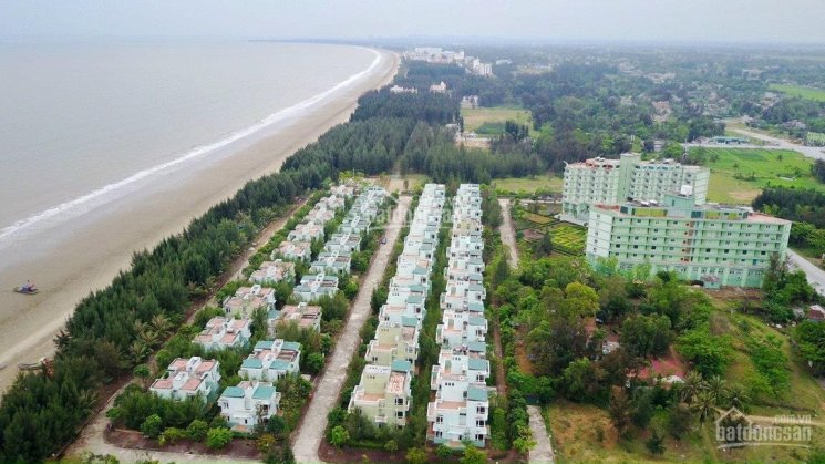 Chính chủ cần bán lô đất thổ cư nằm trên đường Duyên Hải ven biển của khu đô thị du lịch Hải Tiến