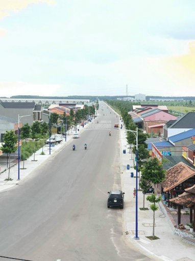 Đất TĐC trung tâm hành chính Uyên Hưng - KCN Nam Tân Uyên, giá DT: 700 triệu/nền, sổ sẵn