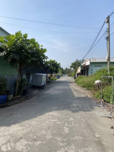 Cần bán lô đất 100m2 gần bệnh viện Nhi Đồng 3, Bình Chánh, sổ hồng riêng