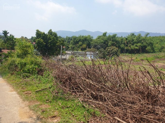 Cần bán mảnh đất DT 6.220m2 đất sổ đỏ, cách UBND xã Đông Xuân và ĐT 466 500m, giá 1,9x triệu/m2
