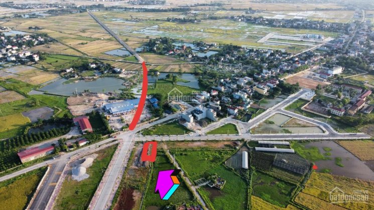 Cần tiền bán lô đất siêu đẹp 100m, ngay ngã 5 trung tâm thị trấn Rừng Thông, cạnh ngay TP Thanh Hoá